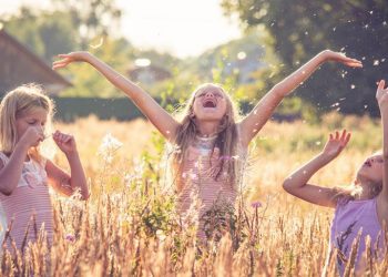 6. Dünya Kız Çocukları Günü Konferansı ‘Değişen Dünyada Kız Çocuğu Olmak’ konusunu tartışmaya açıyor