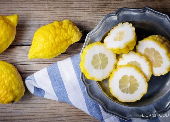 Görüntüsüyle ismiyle Şaşırtan Sıra Dışı Meyve: Ağaç Kavunu