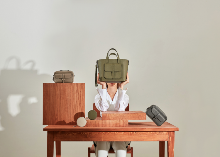 KENDİ YOLCULUK HİKAYESİNİ YAZAN KADINLAR İÇİN