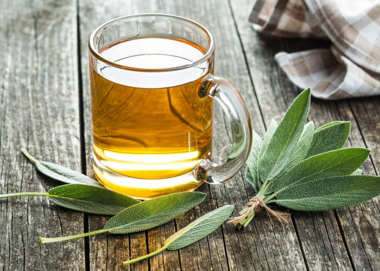 Saraçoğlu’ndan Covid-19’a karşı gargara önerisi!