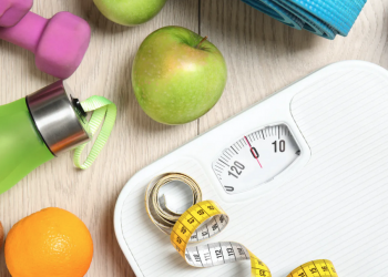 Aç kalarak zayıflamak mümkün değil!