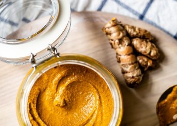 Zerdeçal ile hazırlanan Altın Macun tarifi