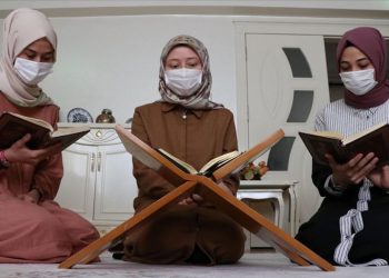 Hafız 3 kız kardeşin tıp fakültesi başarısı