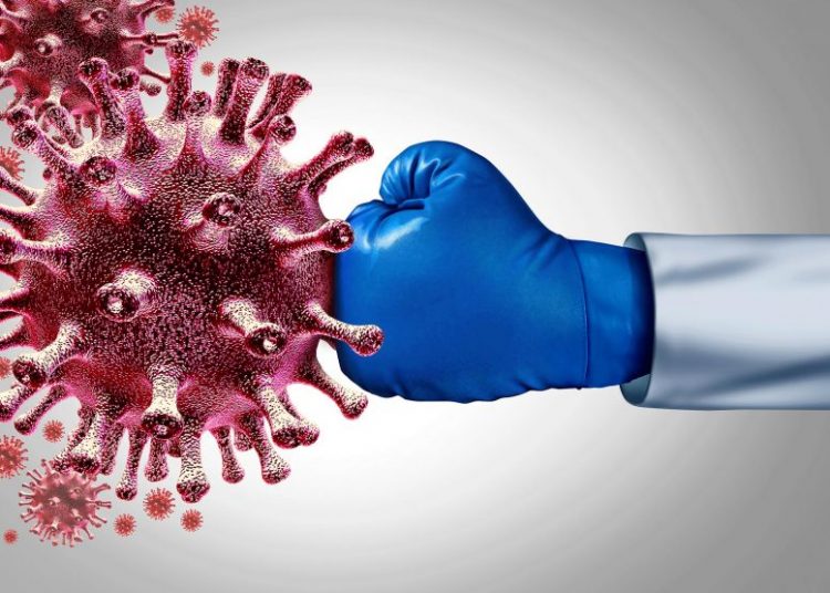 DÜNYA COVID-19’LA MÜCADELE EDERKEN YENİ MUTASYONLAR KORKUTUYOR