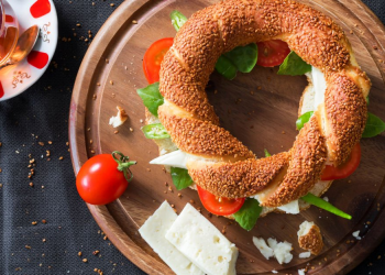 Simit, Peynir, Çay