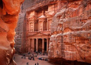 Zamanda yolculuğa hazırlanın! Binbir gece masallarına konu olan ‘Antik Kentler’