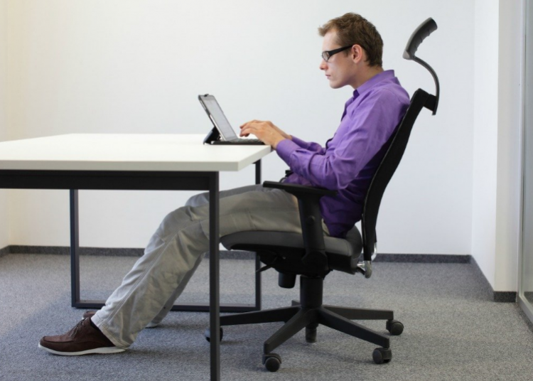 Vücudunuz Alarm Veriyor! Kısıtlı Hareket Ettiğinizi Gösteren 5 İşaret