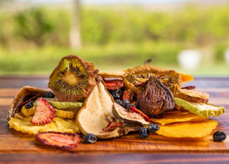 Evde kolayca meyve ve sebze kurutabilirsiniz