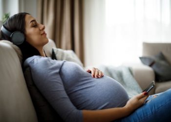 Anne karnındayken bebekler nelerden hoşlanır?