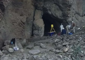 İzmir Dikili’deki Bir Mağara, Göbeklitepe’den eski mi?