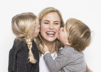 Çocuğunuzla İletişim Kurmanın 8 Farklı Yolu!