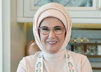 Emine Erdoğan’dan Konya Büyükşehir Belediye Başkanı İbrahim Altay’a tebrik mesajı!