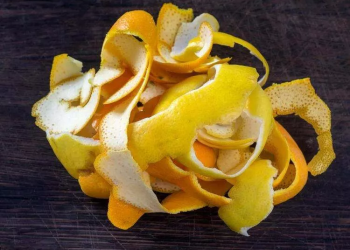 Doğradığınız sebzeleri ve meyveleri sakın atmayın! Meyve ve sebze kabuğu nasıl değerlendirilir?