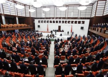 Meclise giren kadın milletvekili sayısı arttı