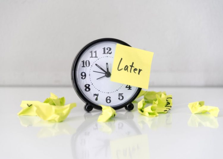 Neden Sürekli Erteliyoruz?
