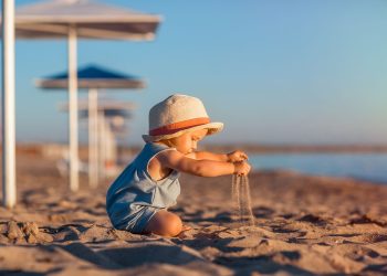 Bebekle tatile çıkarken dikkat edilmesi gereken şeyler neler?