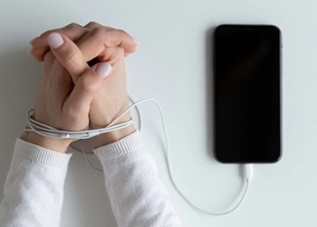 EKRAN BAĞIMLILIĞI VE YAZ TATİLİ